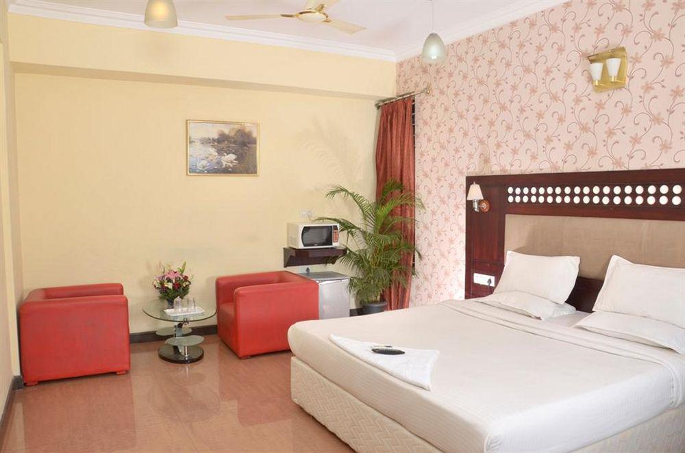 Solitaire Suites Bangalore Ngoại thất bức ảnh